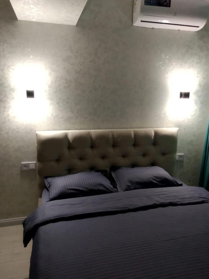 Молодежный Apartment Алма Ата Екстериор снимка